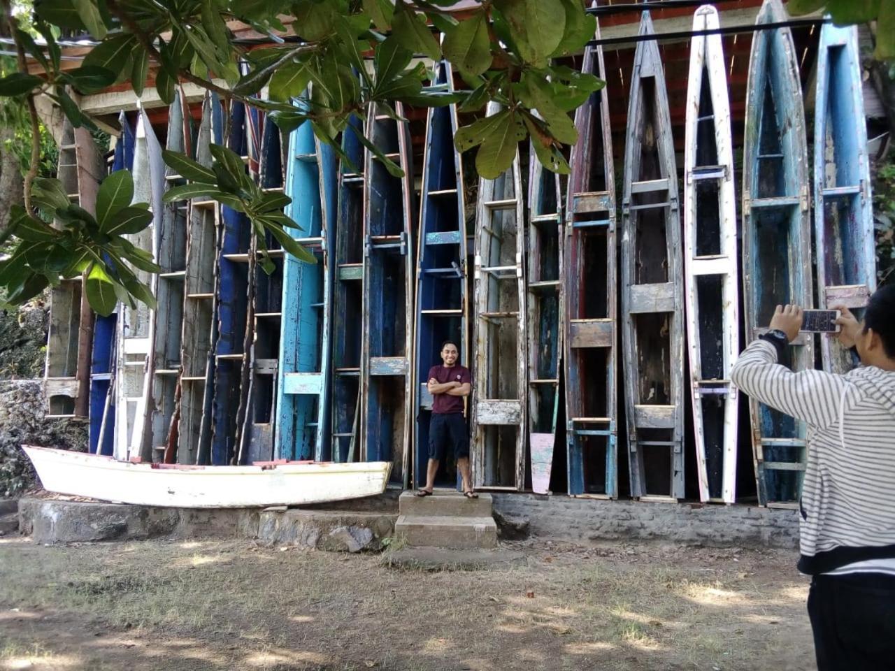 Froggies Divers Bunaken Exterior photo