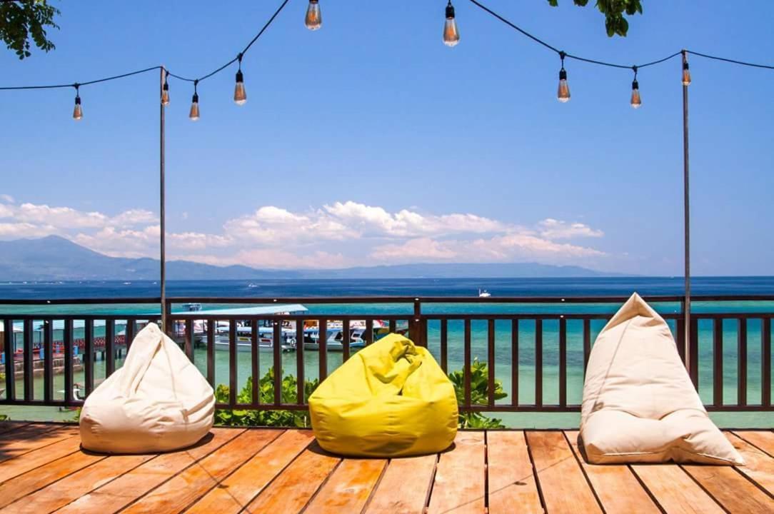 Froggies Divers Bunaken Exterior photo
